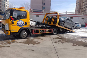 定南救援拖车费用怎么算